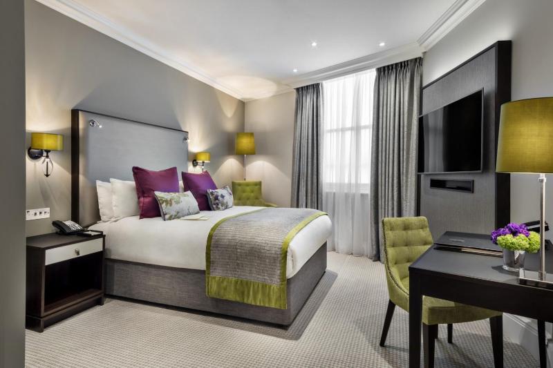 Номер Премиум, St. James  Court, A Taj Hotel, London