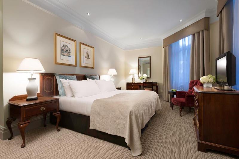 Индивидуальный Номер Классика, St. James  Court, A Taj Hotel, London