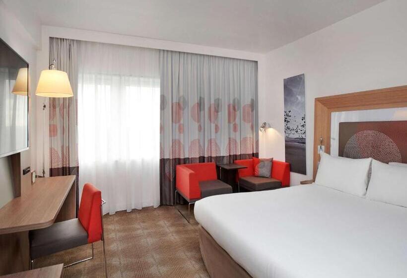Номер Премиум, Novotel London West