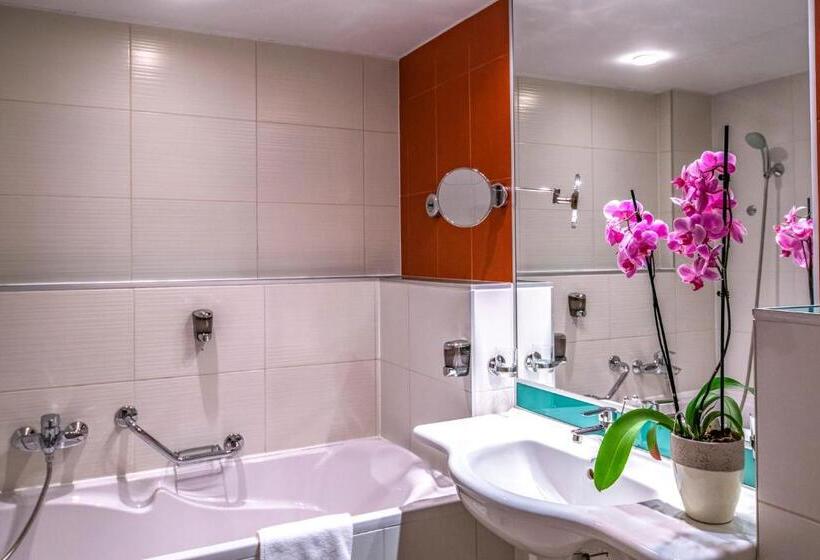 سوییت, Dráva Hotel Thermal Resort