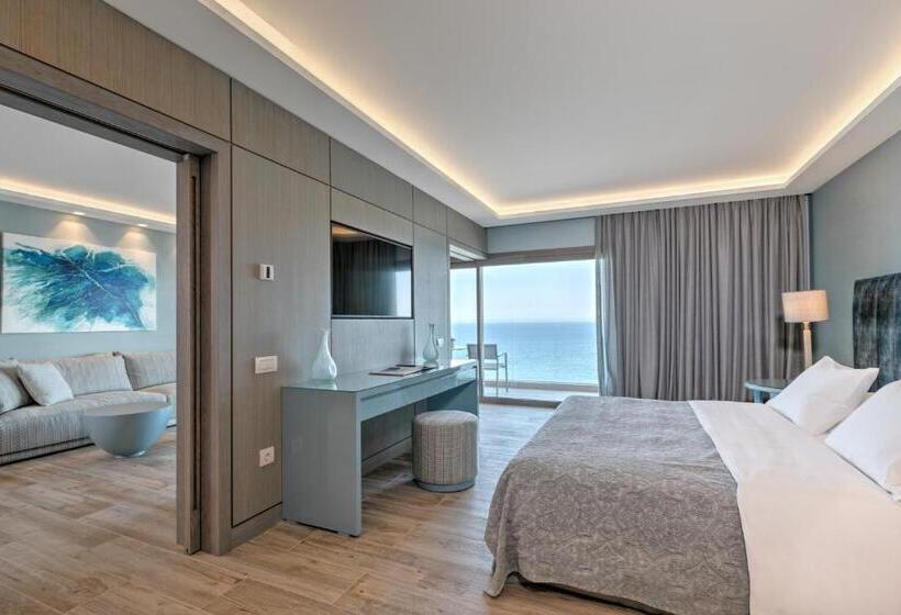 Люкс Deluxe Вид на Море, Amada Colossos Resort