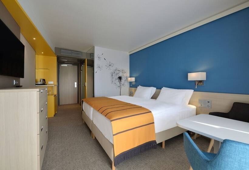 اتاق اجرایی, Danubius Hotel Bük