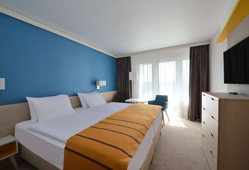 اتاق اجرایی, Danubius Hotel Bük