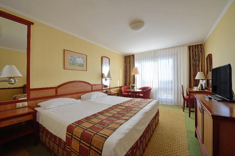 اتاق سوپریور, Danubius Hotel Bük