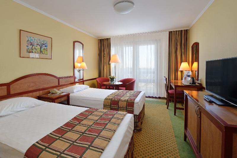اتاق سوپریور, Danubius Hotel Bük