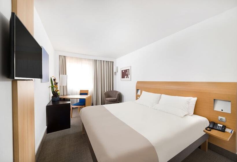 Номер Superior, Novotel Budapest City