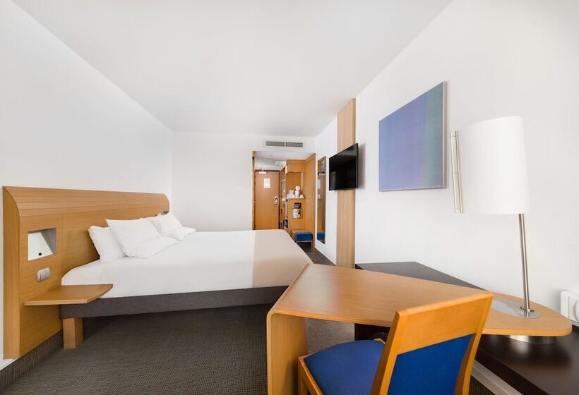 Номер Superior, Novotel Budapest City
