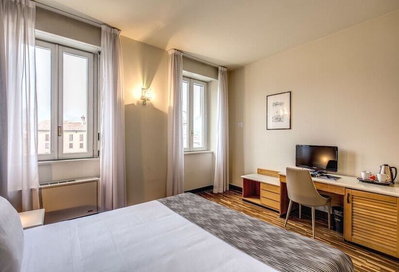 اتاق سوپریور, Albergo Firenze