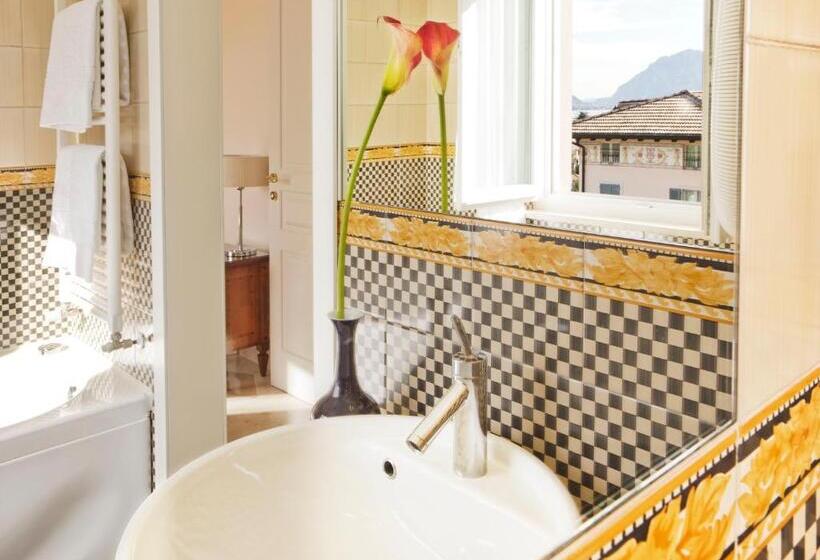 Suite with lake view, Belvedere