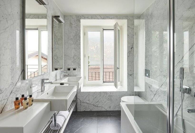 Suite with lake view, Belvedere