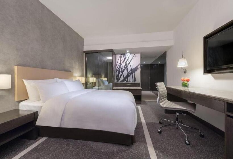 اتاق سوپریور سه تخته, Gateway Hotel, Marco Polo