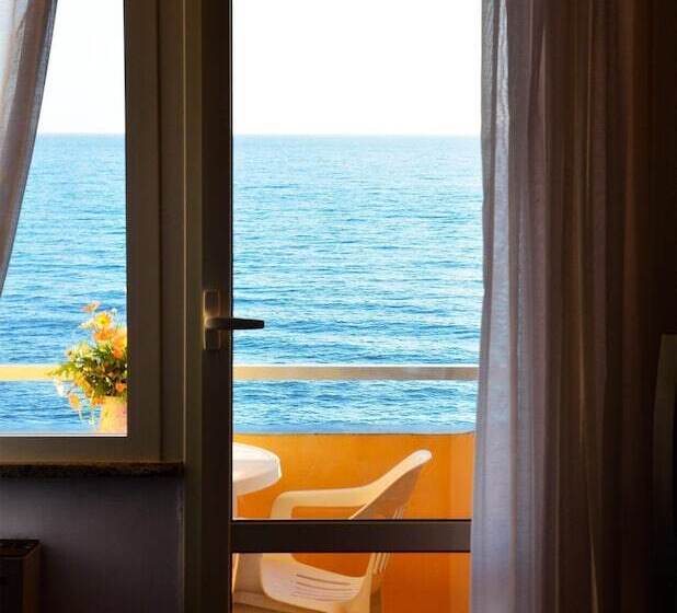 Номер Стандарт, Grand Hotel Dei Cesari
