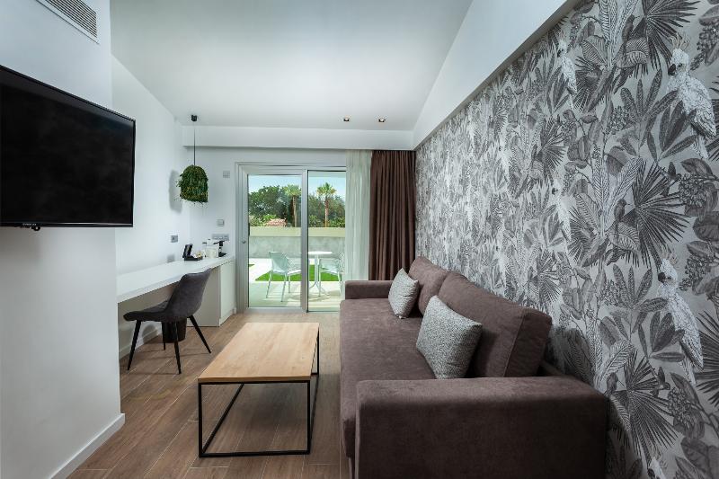 اتاق استاندارد با چشم‌انداز دریا, Silvermine Beach Resort