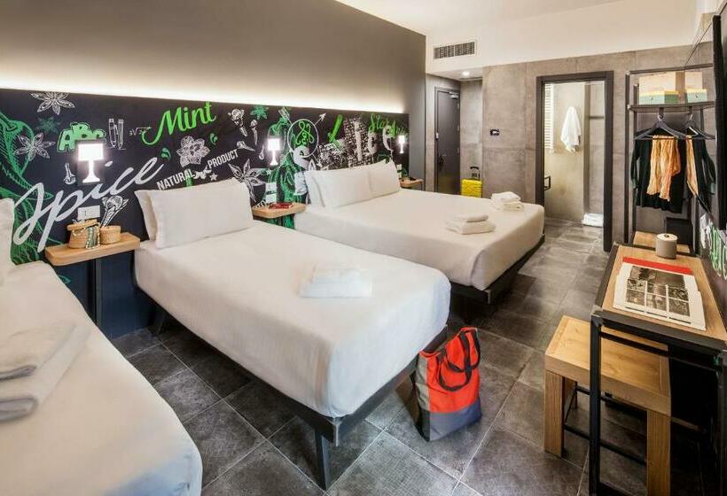 4인용 스탠다드 룸, Spice Hotel Milano