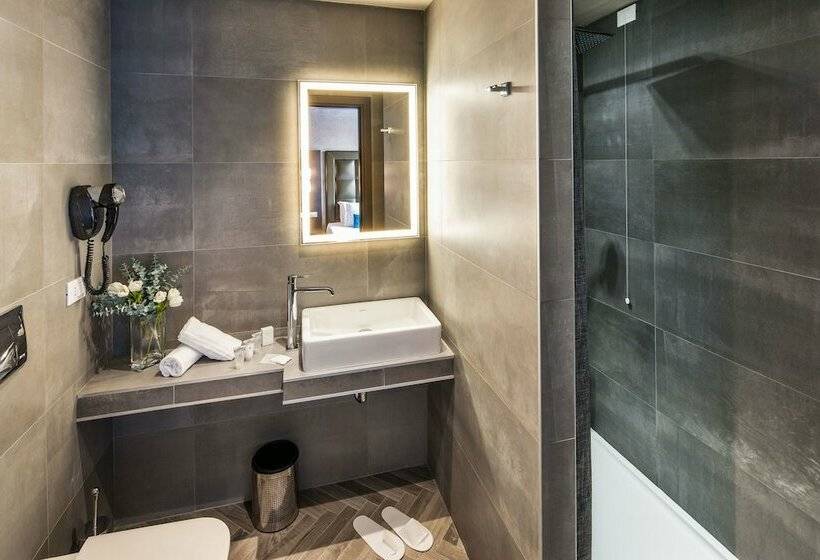 اتاق سوپریور سه تخته, Spice Hotel Milano