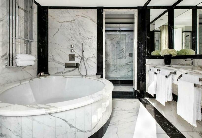 Suite Executive, D’inghilterra Roma – Starhotels Collezione