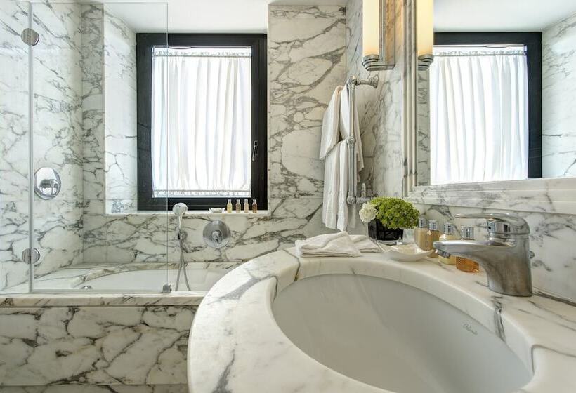 اتاق لوکس, Lord Byron   Small Luxury Hotels Of The World