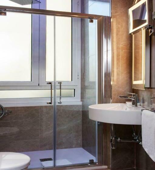 חדר סטנדרט יחיד, Radisson Blu Ghr , Rome