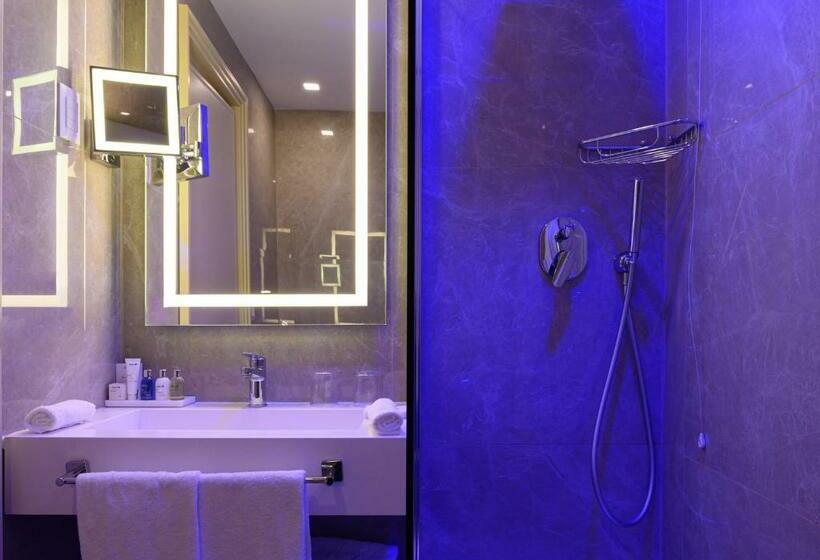 חדר סטנדרט, Radisson Blu Ghr , Rome