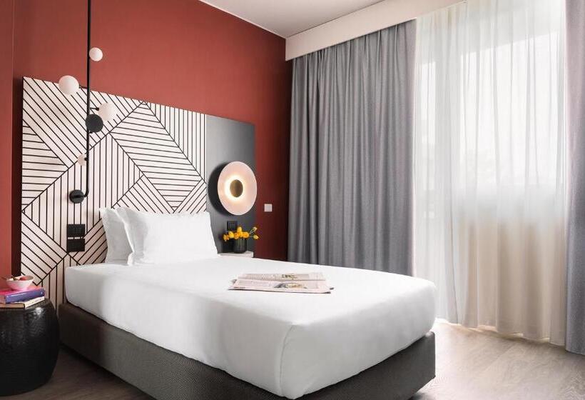 سوئیت با تخت بزرگ, Quark Hotel Milano