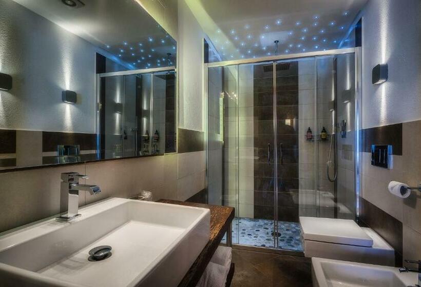 اتاق سوپریور, Albergo Nazionale