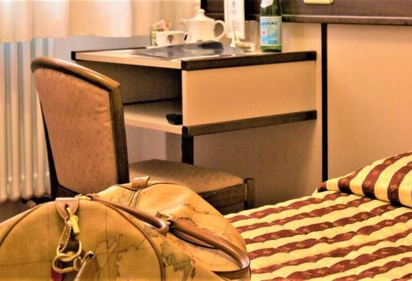 スタンダードルーム, Bes Hotel Papa San Pellegrino Terme