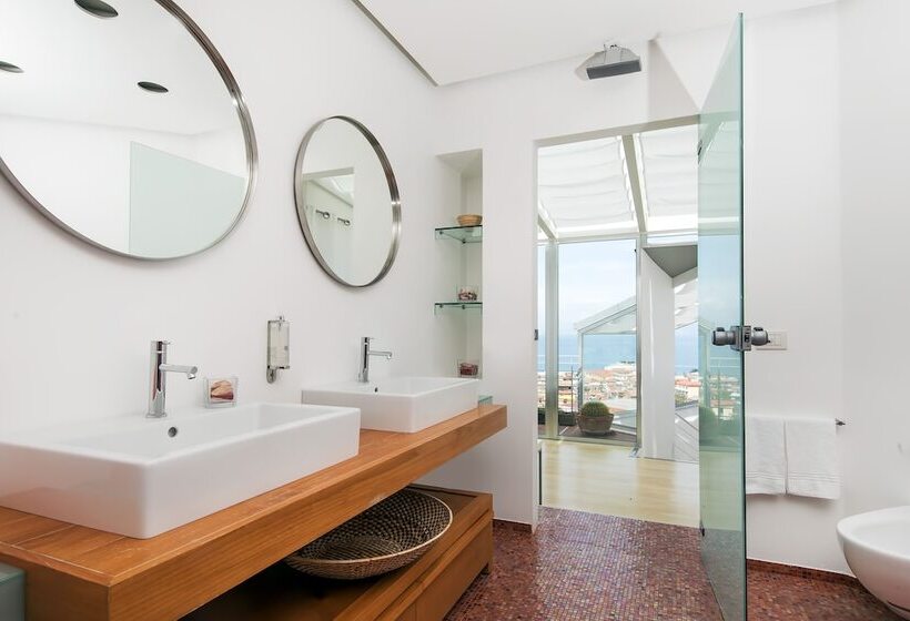 Tengerre Néző Executive Suite, Conca Park