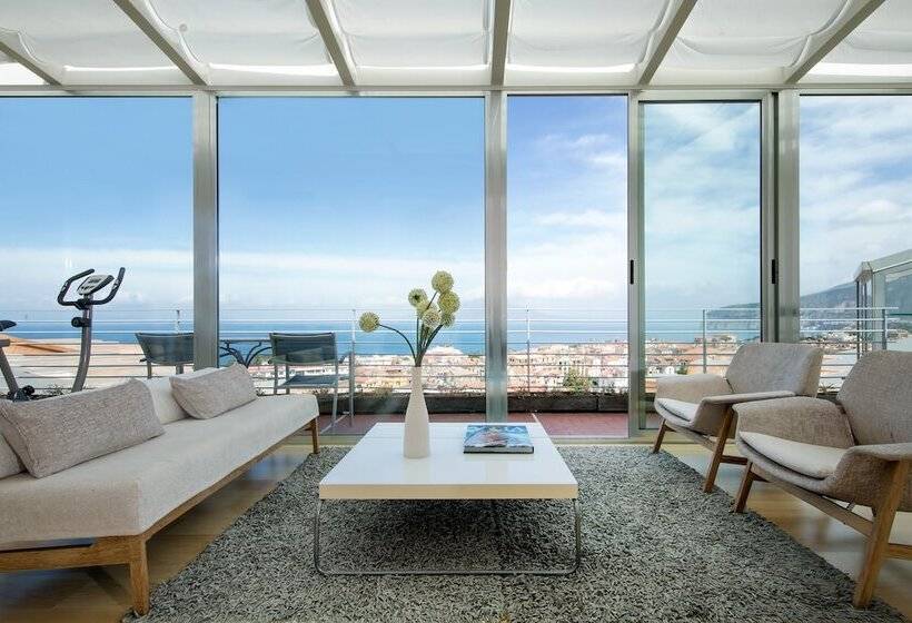 Tengerre Néző Executive Suite, Conca Park