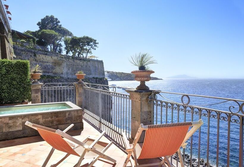 Suíte Vista Mar, Grand Hotel Ambasciatori