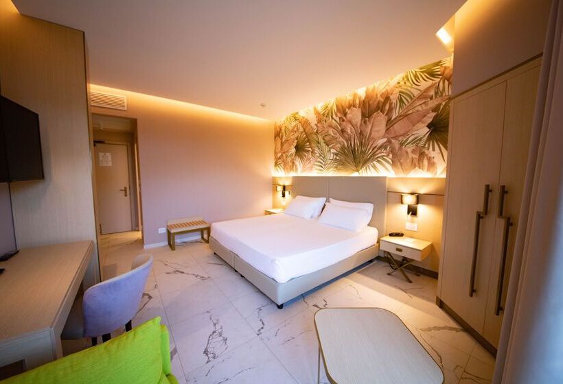 Habitación Premium Vista al Mar., Labranda Rocca Nettuno Tropea