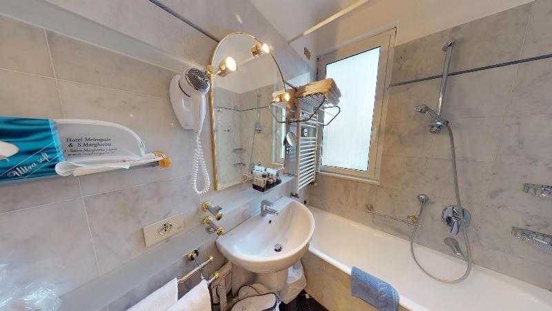 Suite, Metropole
