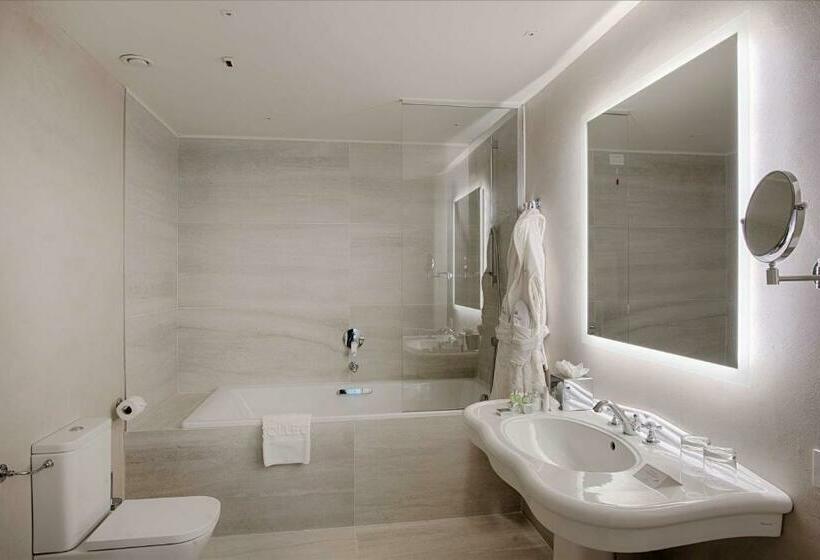 Люкс, NH Collection Palazzo Verona