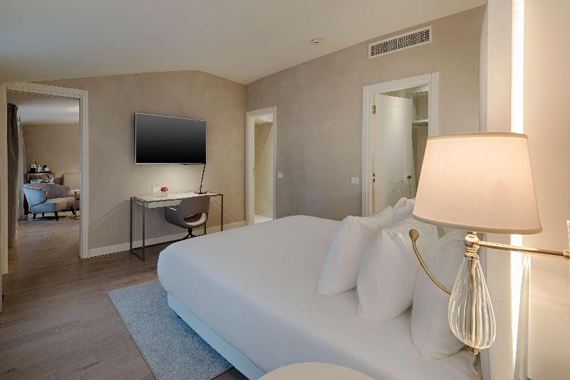Люкс, NH Collection Palazzo Verona