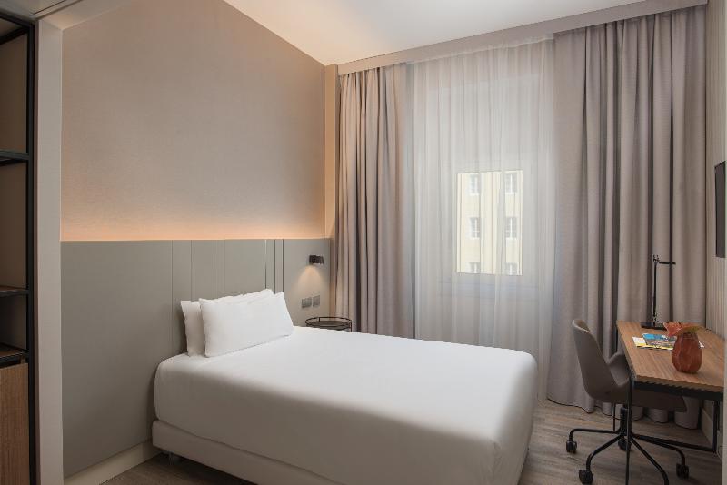 اتاق استاندارد یک نفره, NH Trieste