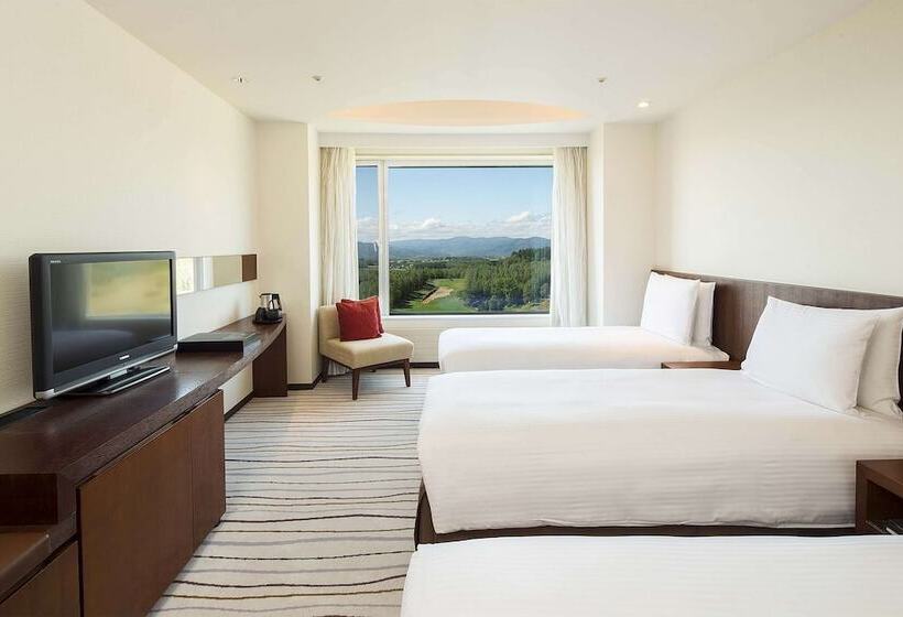 اتاق لوکس خانوادگی, Hilton Niseko Village