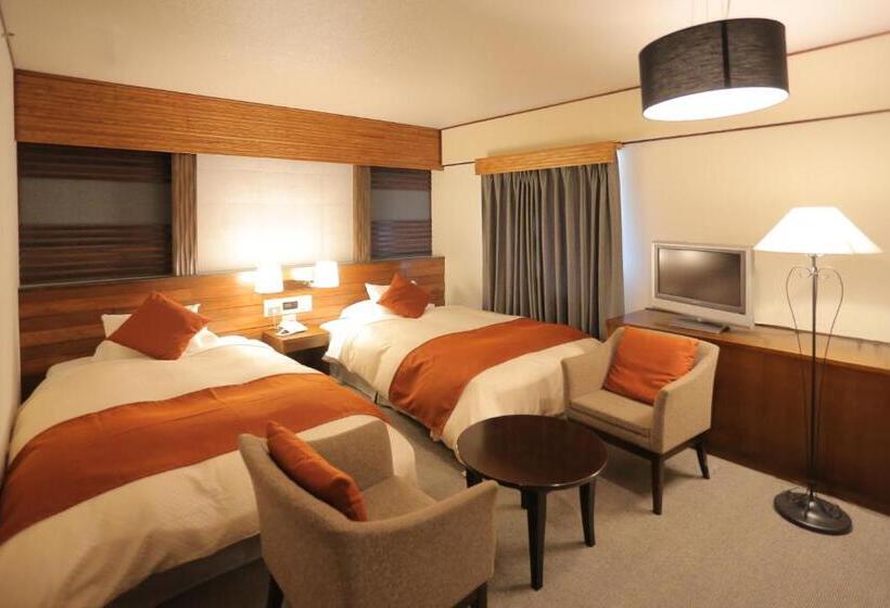 Номер Deluxe, Kurashiki Kokusai