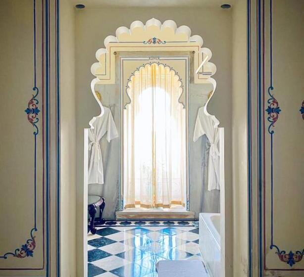 Suite with lake view, Shiv Niwas Palace By Hrh Group Of Hotels