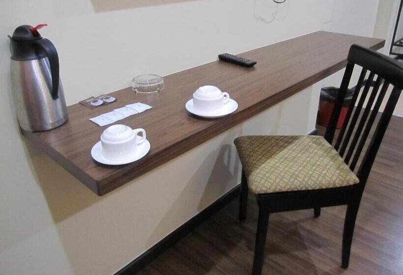 اتاق لوکس سه تخته, Garden Inn