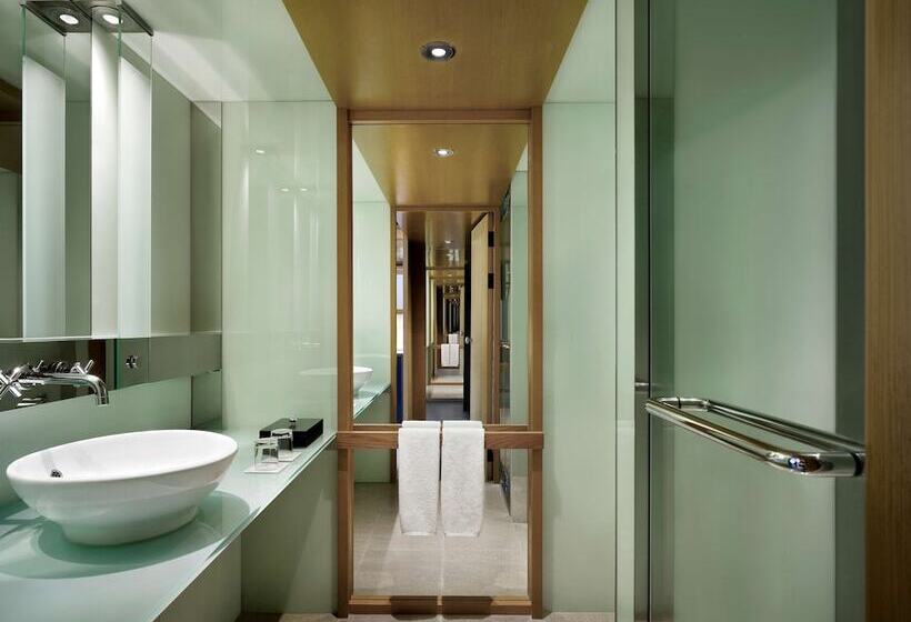 اتاق استاندارد با چشم‌انداز رودخانه, Grand Hyatt Seoul