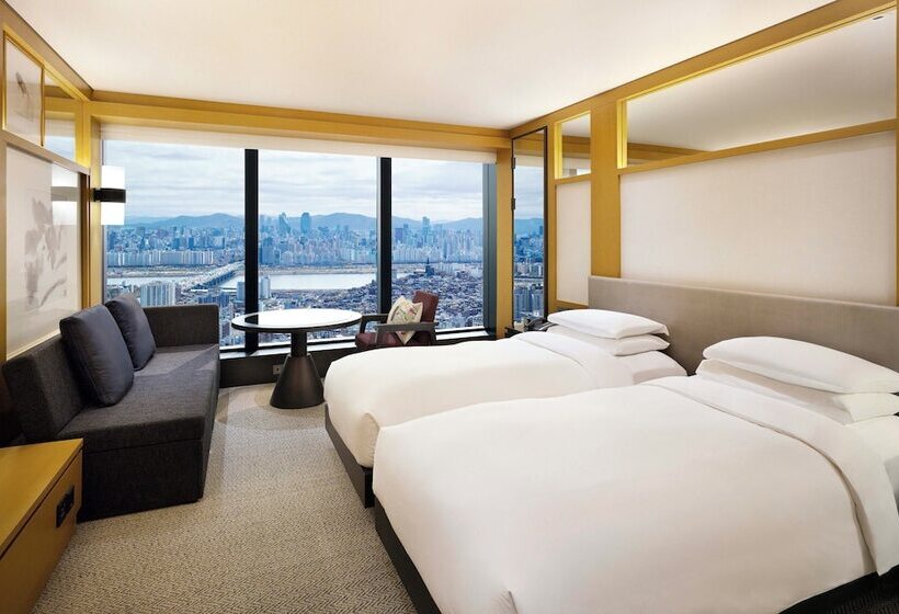 اتاق استاندارد با چشم‌انداز رودخانه, Grand Hyatt Seoul