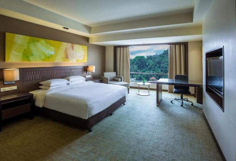 Стандартный Номер Кровать Кинг, Hyatt Regency Kinabalu