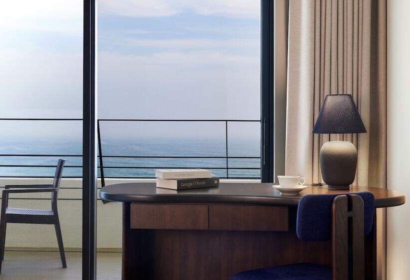 Семейный Полулюкс, Parnas Hotel Jeju