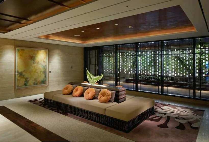 اتاق استاندارد یک نفره, Royal Hotel Seoul