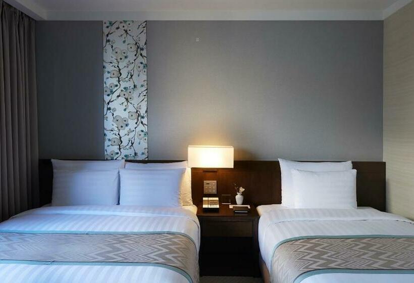 اتاق خانوادگی, Royal Hotel Seoul