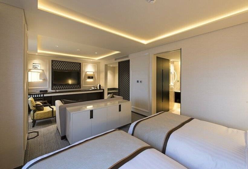 سوئیت رویال, Royal Hotel Seoul