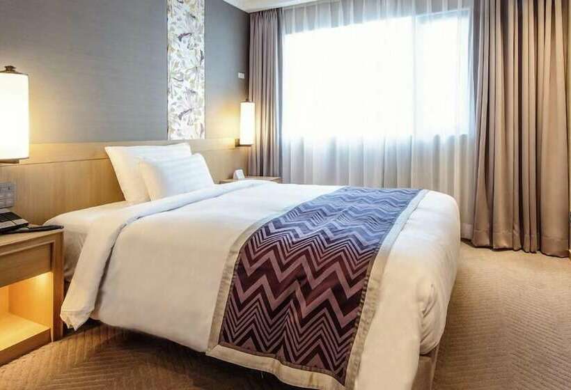 اتاق استاندارد یک نفره, Royal Hotel Seoul