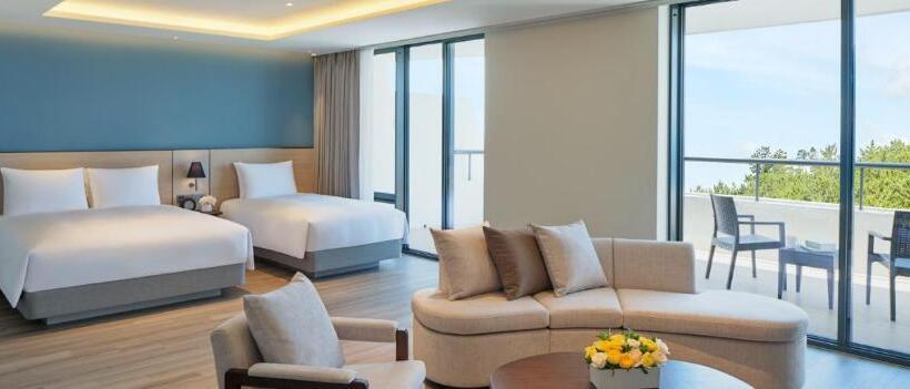 Семейный Полулюкс, Parnas Hotel Jeju