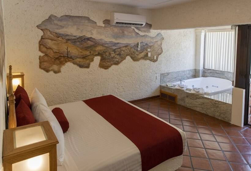سوئیت با وان آب گرم, Hosteria Las Quintas Hotel Restaurante Bar
