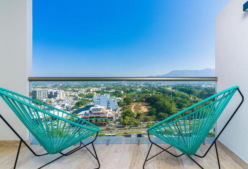 اتاق لوکس با چشم‌انداز, Krystal Puerto Vallarta