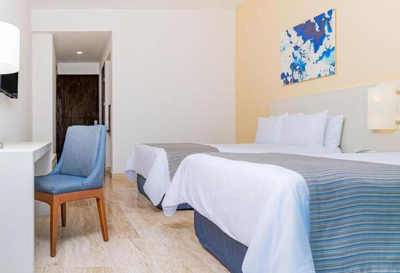 اتاق لوکس با چشم‌انداز, Krystal Puerto Vallarta